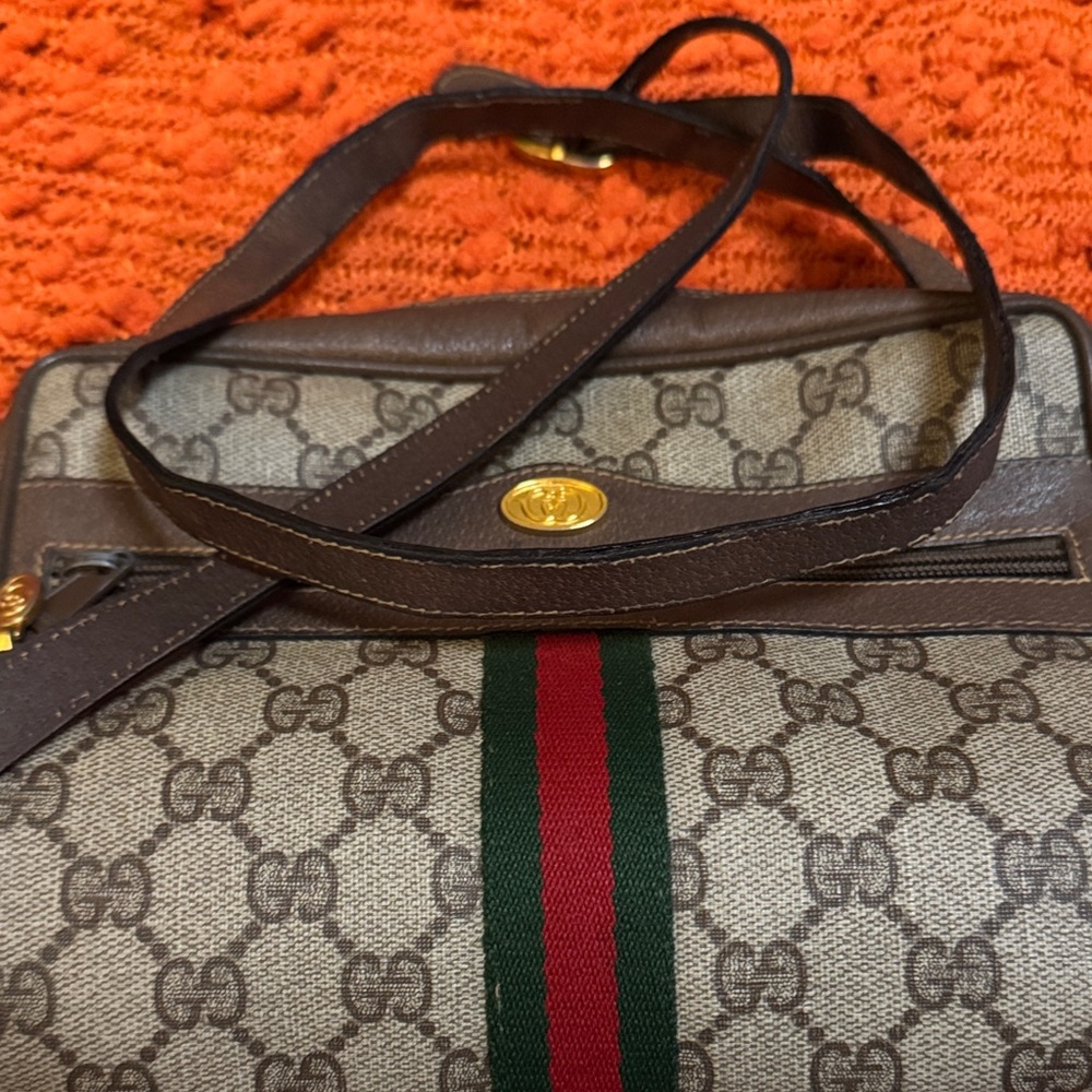Gucci Sherry Line Brown and Tan Messenger Bag - Picture 3 of 13